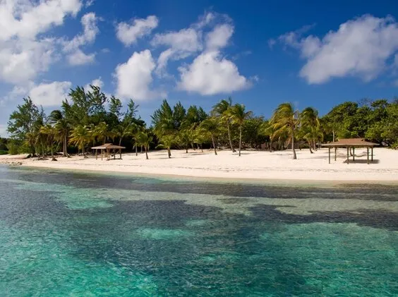 Cayman Brac Beach Resort Special: Get $500 Off
