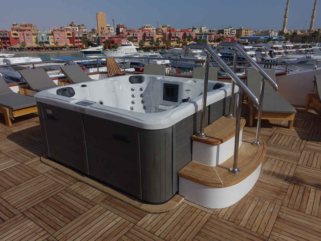 Jacuzzi on deck