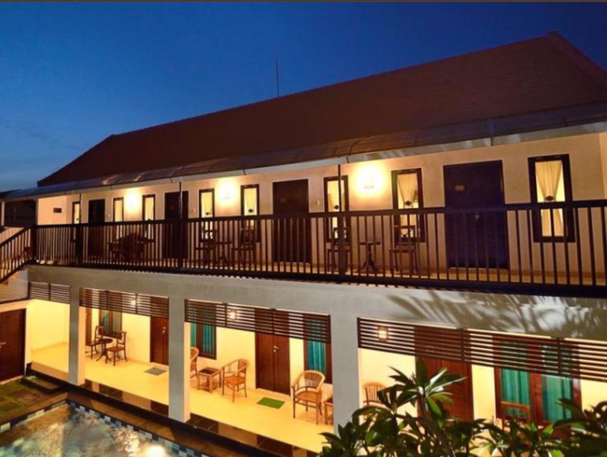 Exterior of Sanur guesthouse at night